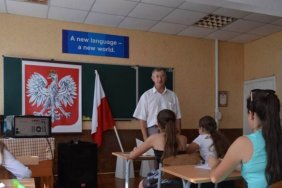 185,000 Ukrainian children went to study in Polish schools