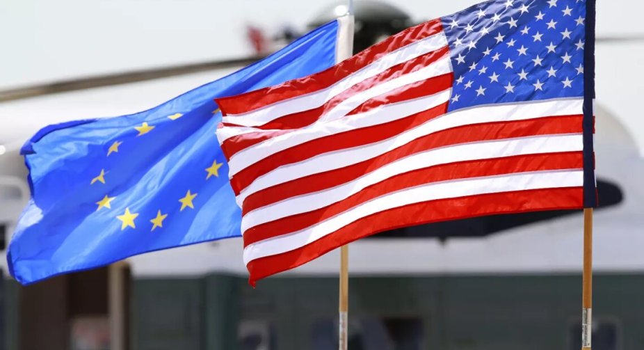 США готові допомагати економіці України на $1,5 млрд щомісяця, очікують того ж від ЄС – Bloomberg