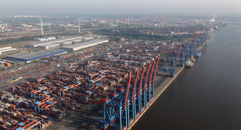 Germany has approved China's controversial investment in the port of Hamburg