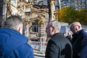 До Києва приїхав прем'єр-міністр Чехії  