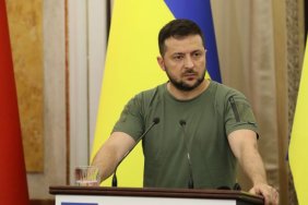 Зеленський відповів на петицію про відміну безвізу з Білоруссю
