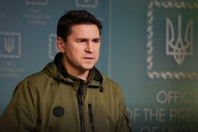 Ukraine sees no signs that Russia is leaving Kherson without a fight - Podolyak