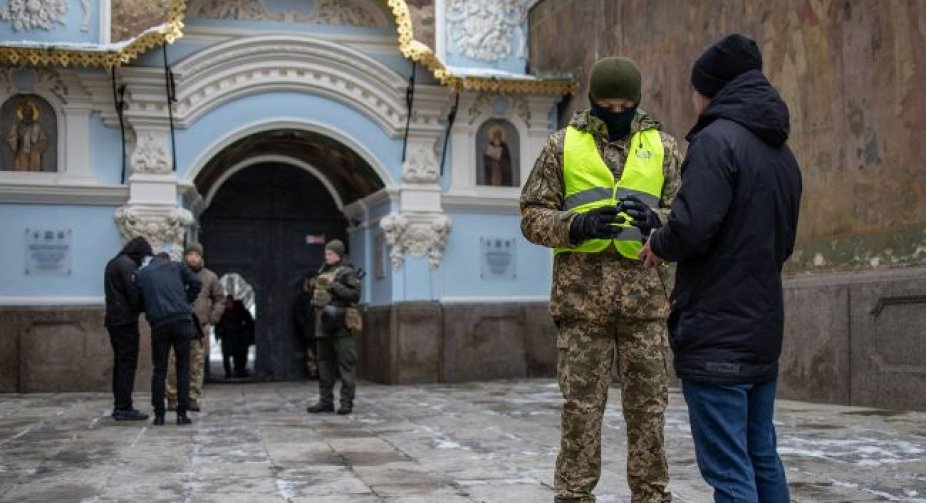 SSU found millions of cash and "dubious" Russians in MP churches