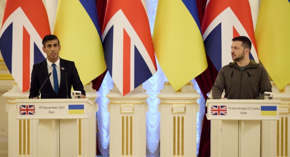 Британія передасть Україні 120 спеціальних зенітних гармат - Сунак