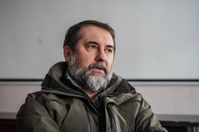 Після Крем'яної є два варіанти розвитку подій - Гайдай