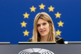 У Греції заморозили активи віце-президента Європарламенту, підозрюваної у корупції