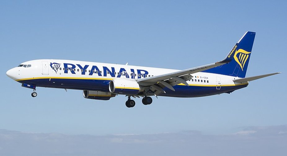 Ryanair наймає український персонал в очікуванні повернення після війни