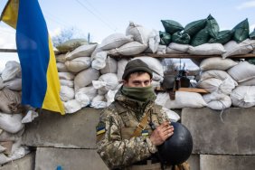 На Донбасі ворог наступає на трьох напрямках і зазнає втрат під Херсоном – Генштаб