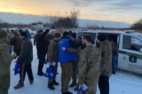 Україна повернула з російського полону сотню військових та цивільного