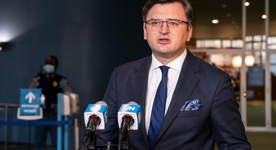 Кулеба скасував поїздку до Брюсселя на тлі можливого візиту високих гостей до Києва