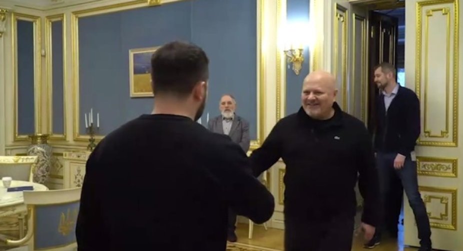 Зеленський зустрівся з прокурором Міжнародного кримінального суду