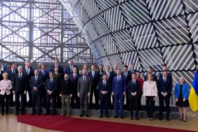 Зеленський на саміті ЄС закликав до санкцій проти атомної та ракетної галузей РФ