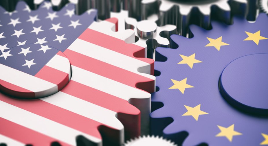 Макрон застеріг від збільшення залежності Європи від США