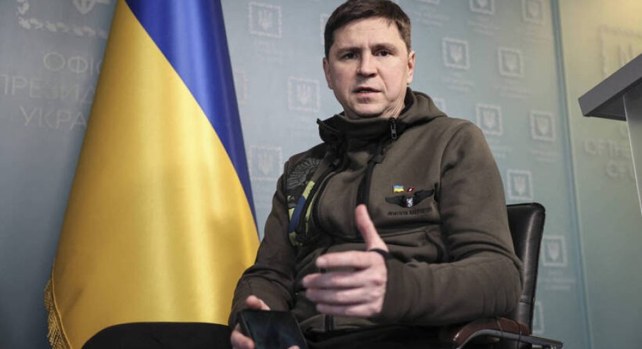 Визнання помилок є великою мужністю, - Подоляк про резолюцію США щодо перемоги України