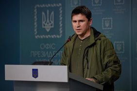 Дрони над кремлем як виправдання: Подоляк припускає, що росія готує масштабний теракт