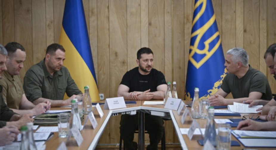 Зеленський на Одещині представив нового голову ОВА, провів нараду з силовиками та провів виїзну ставку