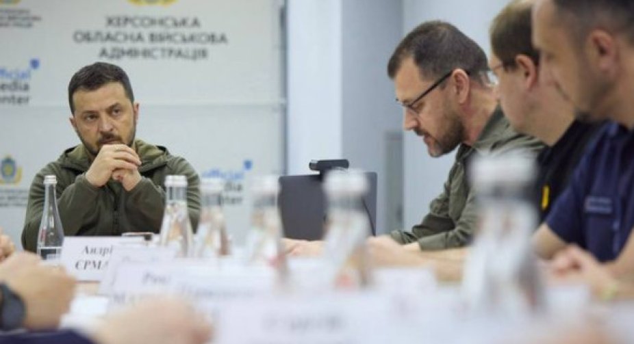 Зеленський відвідав Херсонську область: зібрав координаційну нараду через підрив Каховської ГЕС