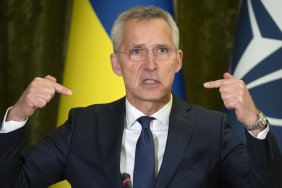 "Капітан під час шторму" Столтенберг залишиться генсеком НАТО ще на рік – ЗМІ