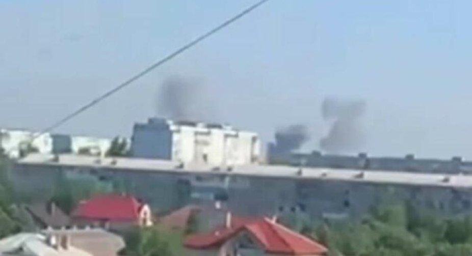 Штаб і не тільки: Стратком ЗСУ підтвердив вибухи у Бердянську