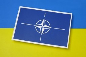 Столтенберг: Консультації щодо моделі руху України до НАТО продовжуються