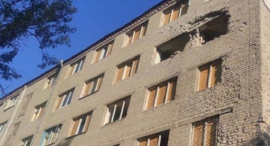 Окупанти зранку атакували Херсон з артилерії: двоє загиблих
