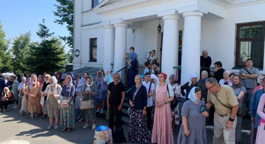 Комісію МКІП знову не пустили до корпусів Києво-Печерської Лаври