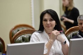 Підозрюють у хабарі. Членство Марченко у фракції "Слуга народу" призупинили   
