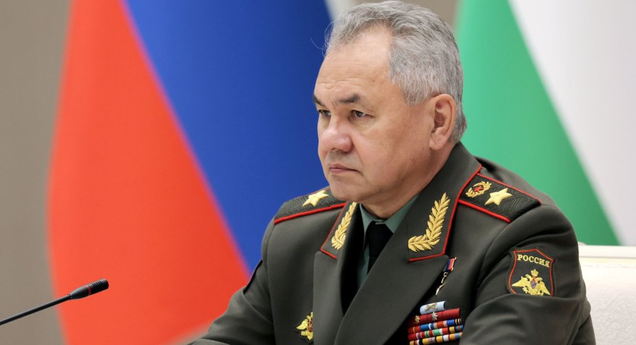 Шойгу погрожує використанням касетних боєприпасів в Україні