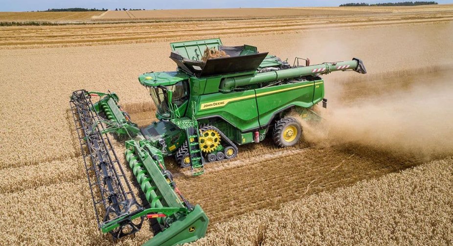 First million tons of grain harvested in Cherkasy region
