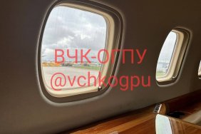 В мережі показали відео з салону літака Пригожина, зняте до вильоту, - відео