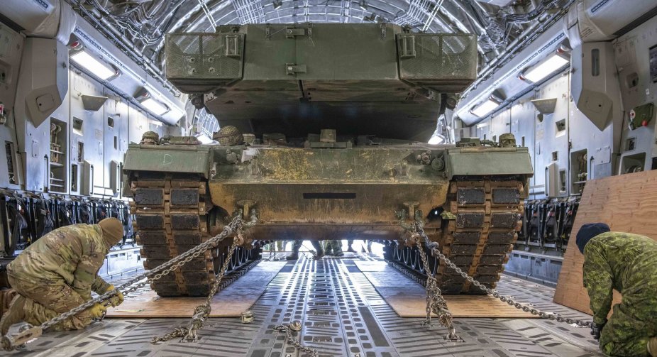 Zelensky: heavy equipment, artillery and air defense enter Ukraine 