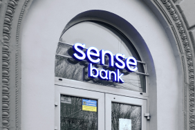 Tomasz Fiala wants to buy the nationalized Sense bank