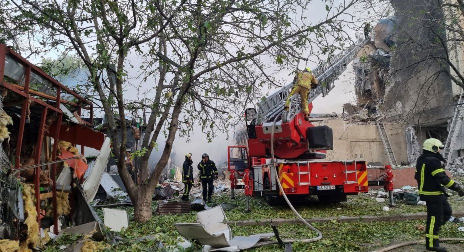 Cherkasy: destruction and injuries in a hotel after a rocket attack (UPDATED)