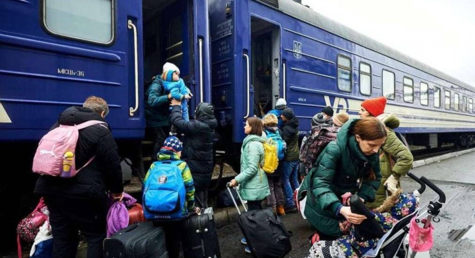 У частині Херсонської області оголошено обов'язкову евакуацію сімей із дітьми