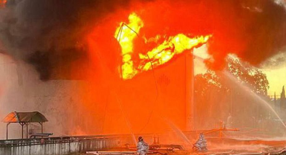 One of Sochi's oil depots is on fire, possible drone attack (UPDATED)