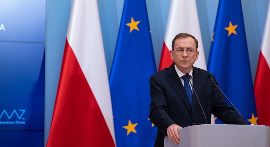 Ще одна країна ЄС із завтрашнього дня заборонить в'їзд авто з російськими номерами