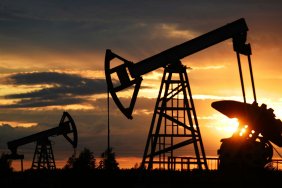 Russia exceeds G7 "price ceiling" on crude oil sales - Financial Times