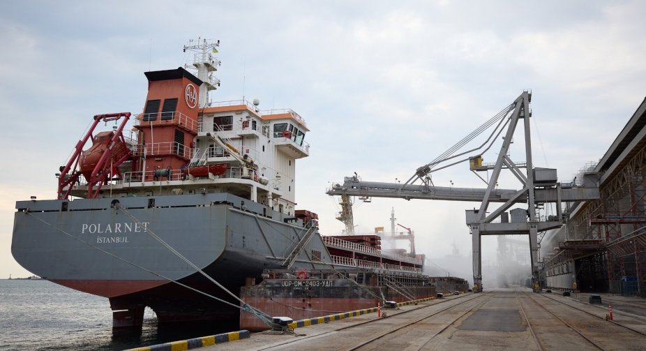 Зерновий коридор: ще одне судно вийшло із морського порту України