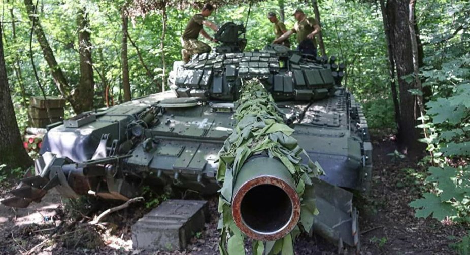 IFVs, tanks, weapons: Czech Republic and Denmark prepare aid packages for Ukraine