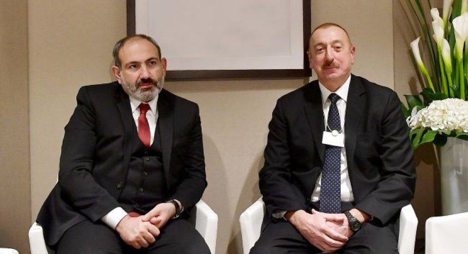 Алієв пропонує Пашиняну місце для підписання мирної угоди