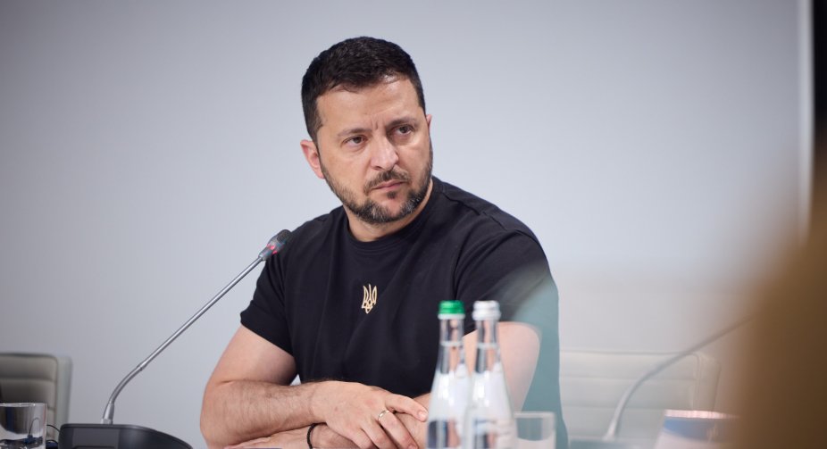 Зеленський прибув до Румунії: проведе переговори про безпеку та співпрацю