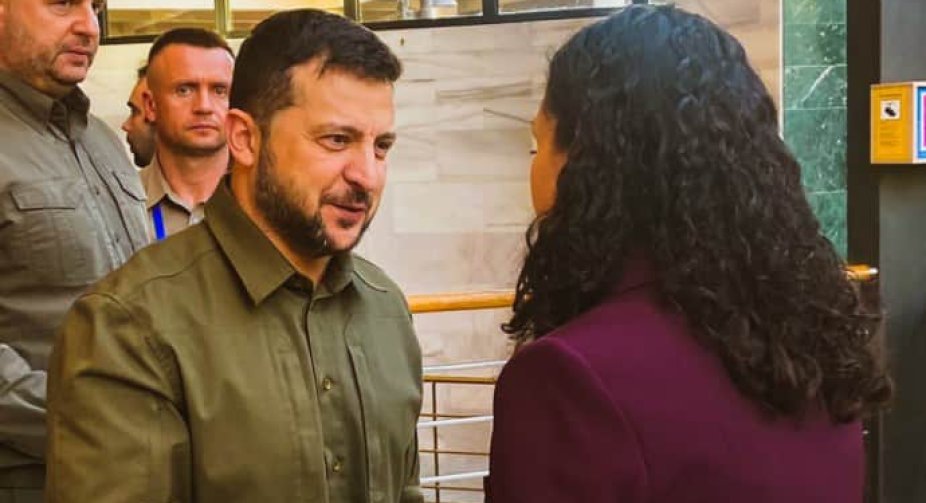 Зеленський провів зустріч з президенткою Косова на саміті Європейської політичної спільноти