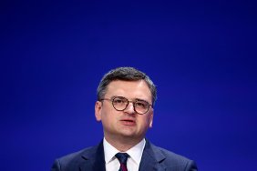 Кулеба підтримує введення множинного громадянства, але не для всіх