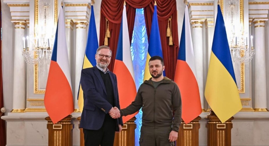 Czech Prime Minister expressed dissatisfaction with Slovakia's decision on military aid to Ukraine
