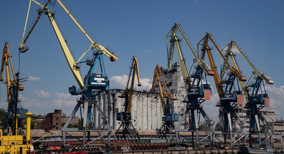 First Russian sea-class vessel entered Mariupol port: fears raised