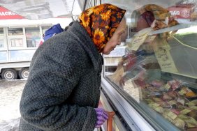 Опитування Нацбанку: Понад 26% українців економлять навіть на продуктах
