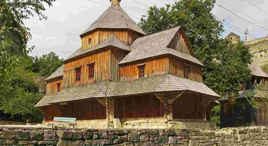 УПЦ МП має звільнити Здвиженську церкву в Кам’янці-Подільському, – рішення суду