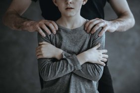 Запущено повноцінний реєстр педофілів в Україні для захисту дітей