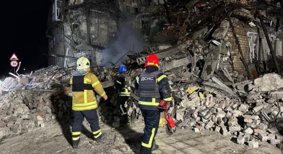 Strike in Donetsk region: many wounded, people under rubble (UPDATED)