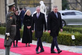 Прем'єр Словаччини: Війна в Україні - заморожений конфлікт, зброя не вирішить проблем